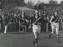 1932 Jack Titus Semi Final 1_04_01 - VFL On Film 1909-1945 - Marking Time V1