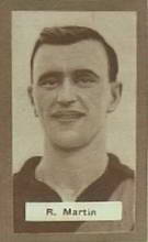 Ray Martin - 1934 MacRobertsons 1/2d Footballers - Source: Australian Rules Football Cards